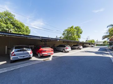 Departamento dos dormitorios en venta en complejo cerrado