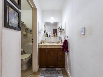 Departamento dos dormitorios en venta en complejo cerrado