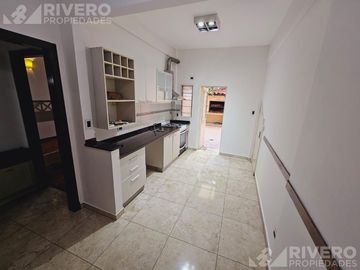 CASA EN VENTA EN MORON SUR