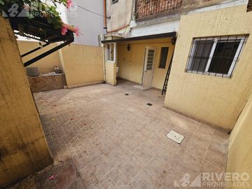 CASA EN VENTA EN MORON SUR