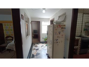 CASA EN VENTA BARRIO SAN ANDRES, CERCA AVENIDAS PRINCIPALES
