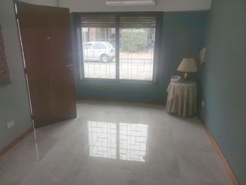 PH 3 amb. - Martínez - Barrio Alemán