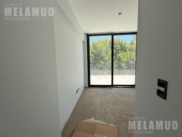 4 AMBIENTES / VENTA / COCHERA /BALCON TERRAZA
