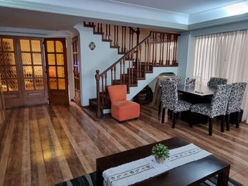 Casa en venta con pileta Villa Ballester