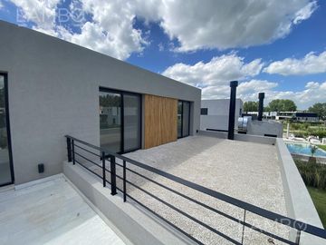 VENTA - CASA - PILARA- LA CALESA-