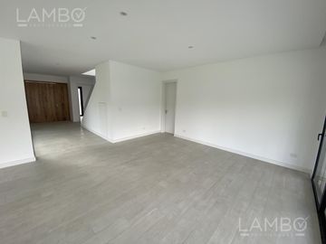 VENTA - CASA - PILARA- LA CALESA-