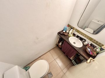 Duplex en venta actualizado en Escobar con PATIO , PARRILLA Y COCHERA