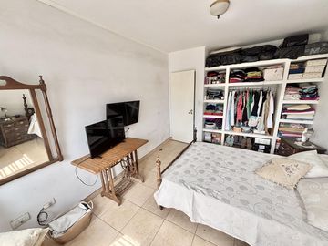 Duplex en venta actualizado en Escobar con PATIO , PARRILLA Y COCHERA
