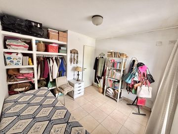 Duplex en venta actualizado en Escobar con PATIO , PARRILLA Y COCHERA