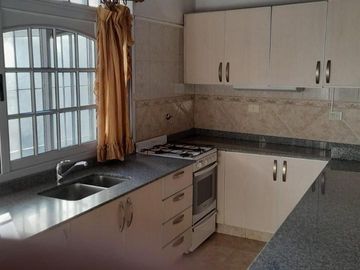 Casa de 4 ambientes en venta en Barrio Uno, Ezeiza