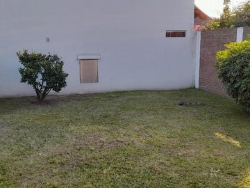 Casa de 4 ambientes en venta en Barrio Uno, Ezeiza