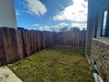 Venta departamento 3 ambientes con dependencia y jardin en Vilago  Puerto Escondido - Nordelta