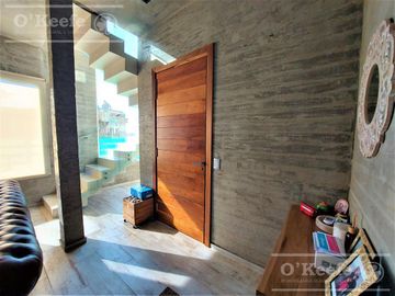 Casa en venta de Cuatro Dormitorios con Piscina en Pueblos del Plata - Magallanes