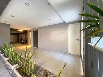 Departamento con terraza exclusiva y amenities en Maipú 2247 – Entrega inmediata