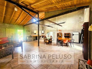 Casa quinta a terminar en VENTA situada en Moreno