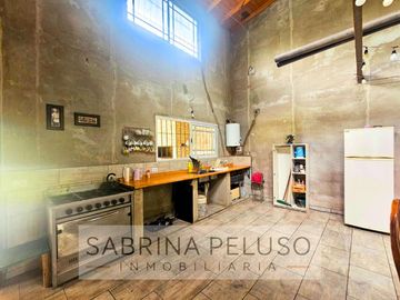 Casa quinta a terminar en VENTA situada en Moreno