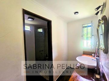 Casa quinta a terminar en VENTA situada en Moreno