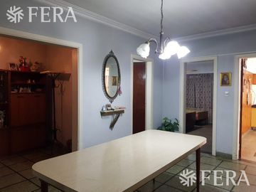 Venta de Terreno ó casa a reciclar en Wilde (28475)