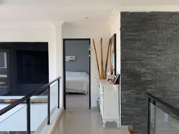 Casa en venta-Santa Isabel-Laguna-4 Ambientes-Pileta climatizada-Ingeniero Maschwitz-Escobar