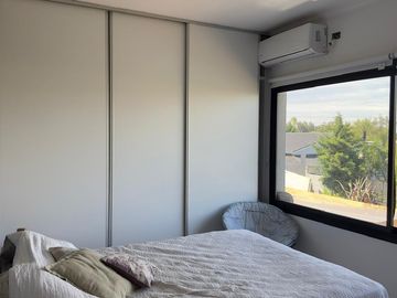 Casa en venta-Santa Isabel-Laguna-4 Ambientes-Pileta climatizada-Ingeniero Maschwitz-Escobar