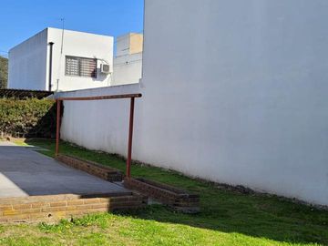 Casa - Berazategui