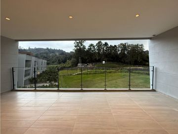 VENDEMOS CESION DE DERECHOS APARTAMENTO ULTIMO PISO ESTRENAR SAJONIA