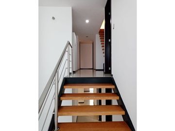 ✨ ¡HERMOSA CASA EN VENTA EN PARQUE VICTORIA, LOMAS DE ANGELÓPOLIS! ✨