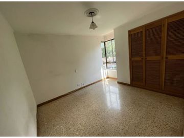 APARTAMENTO PARA LA VENTA EN EL POBLADO SECTOR DE LOS PARRA