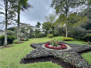 Vendo Casa campestre sector la Catedral. Envigado