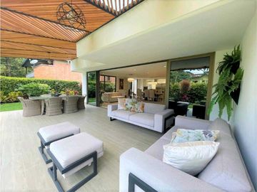 Hermosa casa en la Loma Benedictinos