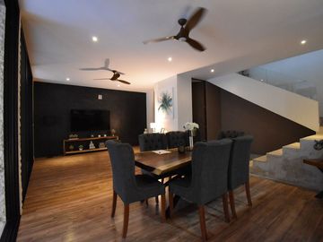 En Venta Casa en Residencial Jardines de Rejoyada en Mérida Yucatán.