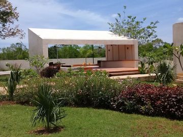 En Venta Casa en Residencial Jardines de Rejoyada en Mérida Yucatán.