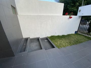 Casa en  Venta La Estancia, Jardines de Guadalupe