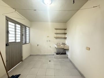Casa en  Venta con  espacios amplios a 15 min de tec Guadalupe  Monterrey