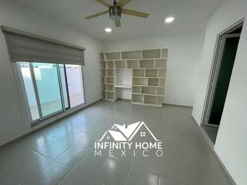 Casa amplia en renta o venta en Cumbres Cancun