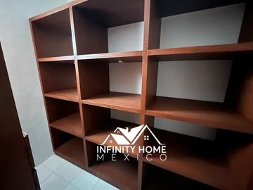 Casa amplia en renta o venta en Cumbres Cancun