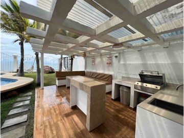 SEA CONFIABLE VENDE HERMOSA CASA BEACH FRONT CON ACCESO A LA PLAYA