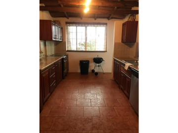 SEA CONFIABLE VENDE HERMOSA CASA BEACH FRONT CON ACCESO A LA PLAYA
