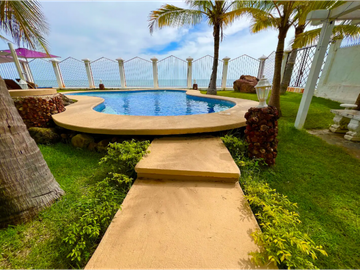 SEA CONFIABLE VENDE HERMOSA CASA BEACH FRONT CON ACCESO A LA PLAYA
