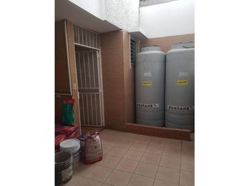 VILLA DE LAS FUENTES / 4 HABITAC. / 442m2 / CON OFICINA INDEPEN