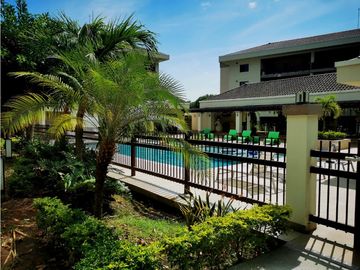 PANAMA PACIFICO / PH RIVER VALLEY / 100m2 / 2 HABITAC / VISTA MONTAÑAS
