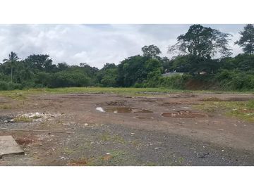 TERRENO COMERCIAL / CHORRERA / SOBRE VIA INTERAMERICANA / 7874 M2