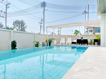 5 bedroom House in Tropical Village 2 Huay Yai