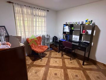 Finca pequeña en venta Circasia Quindio via Armenia