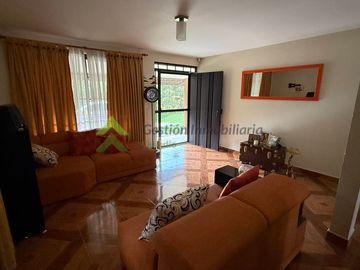 Finca pequeña en venta Circasia Quindio via Armenia