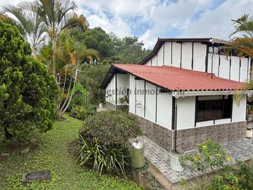 Casa campestre en venta Circasia Quindío Los Robles