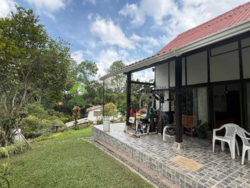 Casa campestre en venta Circasia Quindío Los Robles