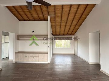 Se vende casa campestre en Armenia Quindío
Vía El Caimo La Tebaida