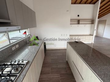 Se vende casa campestre en Armenia Quindío
Vía El Caimo La Tebaida