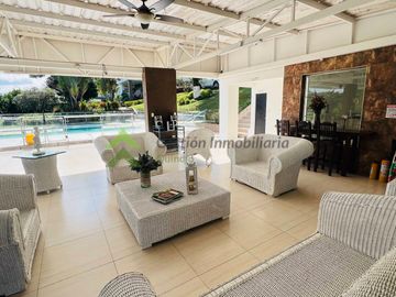 Finca hotel en venta Armenia Quindío Via La Tebaida